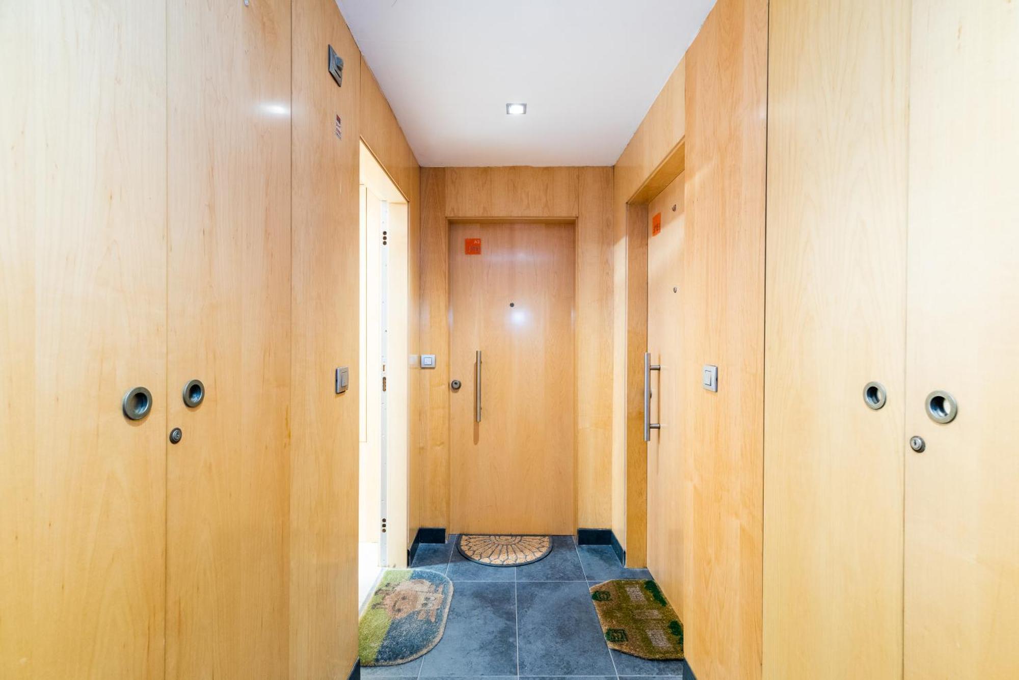 Tuguest Avenida De La Investigacion - Free Parking Apartman Granada Kültér fotó