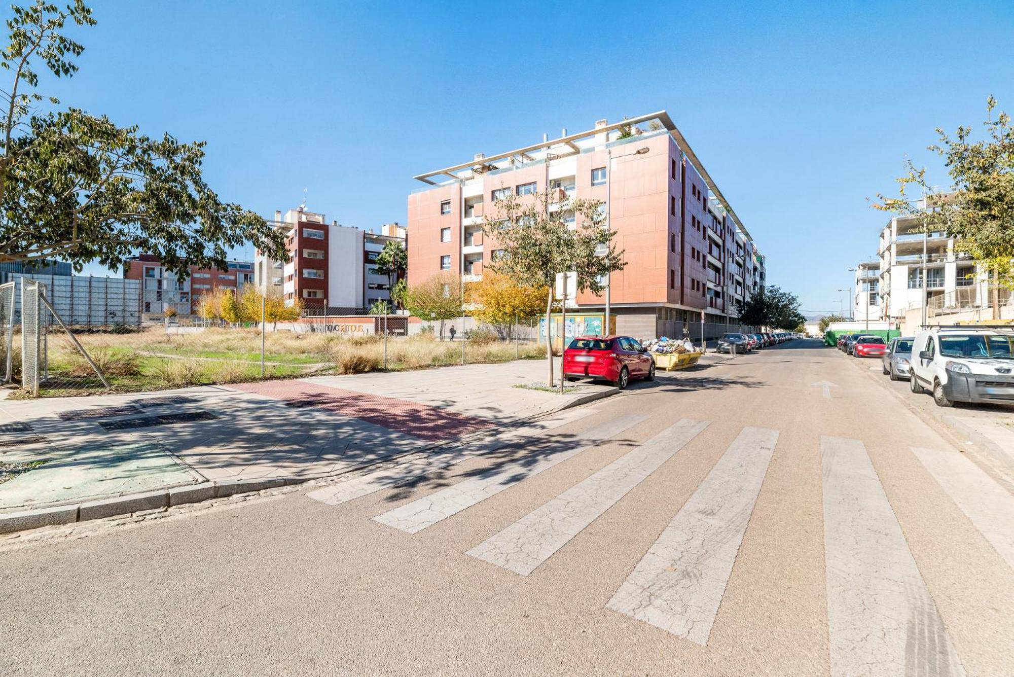 Tuguest Avenida De La Investigacion - Free Parking Apartman Granada Kültér fotó