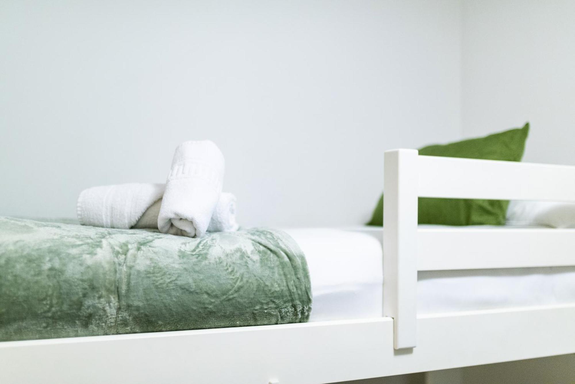 Tuguest Avenida De La Investigacion - Free Parking Apartman Granada Kültér fotó